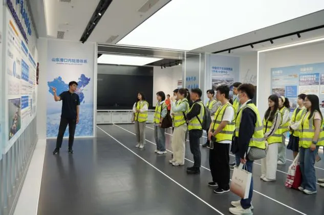 山东：美丽中国宣讲志愿行动｜走进近零碳物流园，山大学子探访绿色分拨新范式2