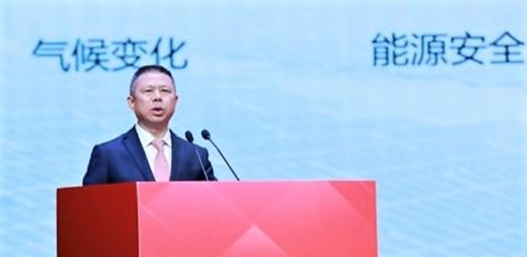 高纪凡：光伏行业正迈入技术、品质、价值竞争的新阶段1